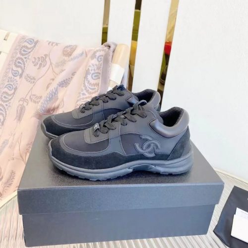 Chanel Trainer chunky sneakers Black