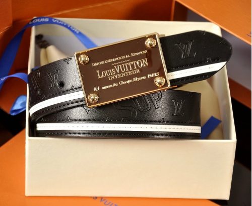 Louis Vuitton LV Inventeur Iconic Leather Belt Black