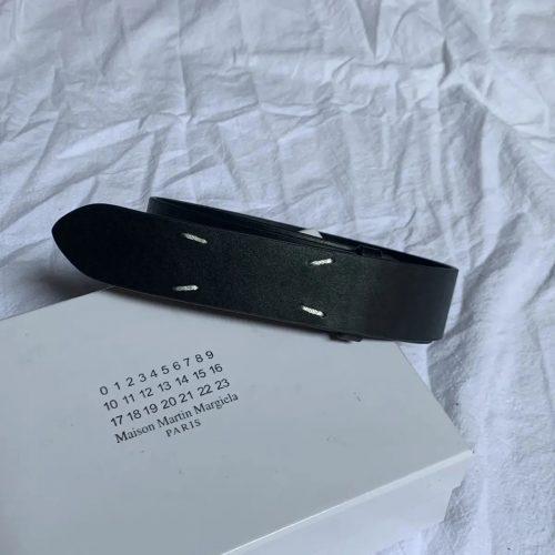 Maison Margiela MM Stitch Detail Leather Belt Black