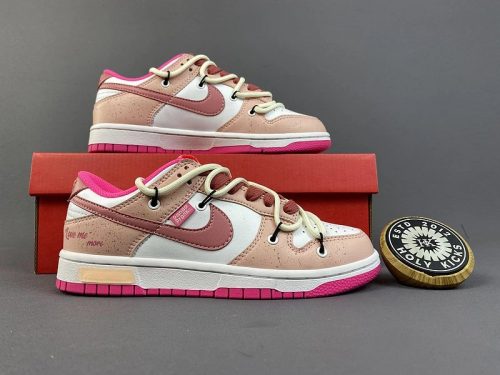 Nike Dunk Low Disrupt Casual Sneakers Pink and White