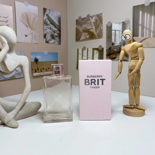 Burberry Brit Sheer Eau de Toilette Perfume Pink