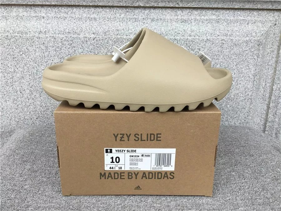 3 3