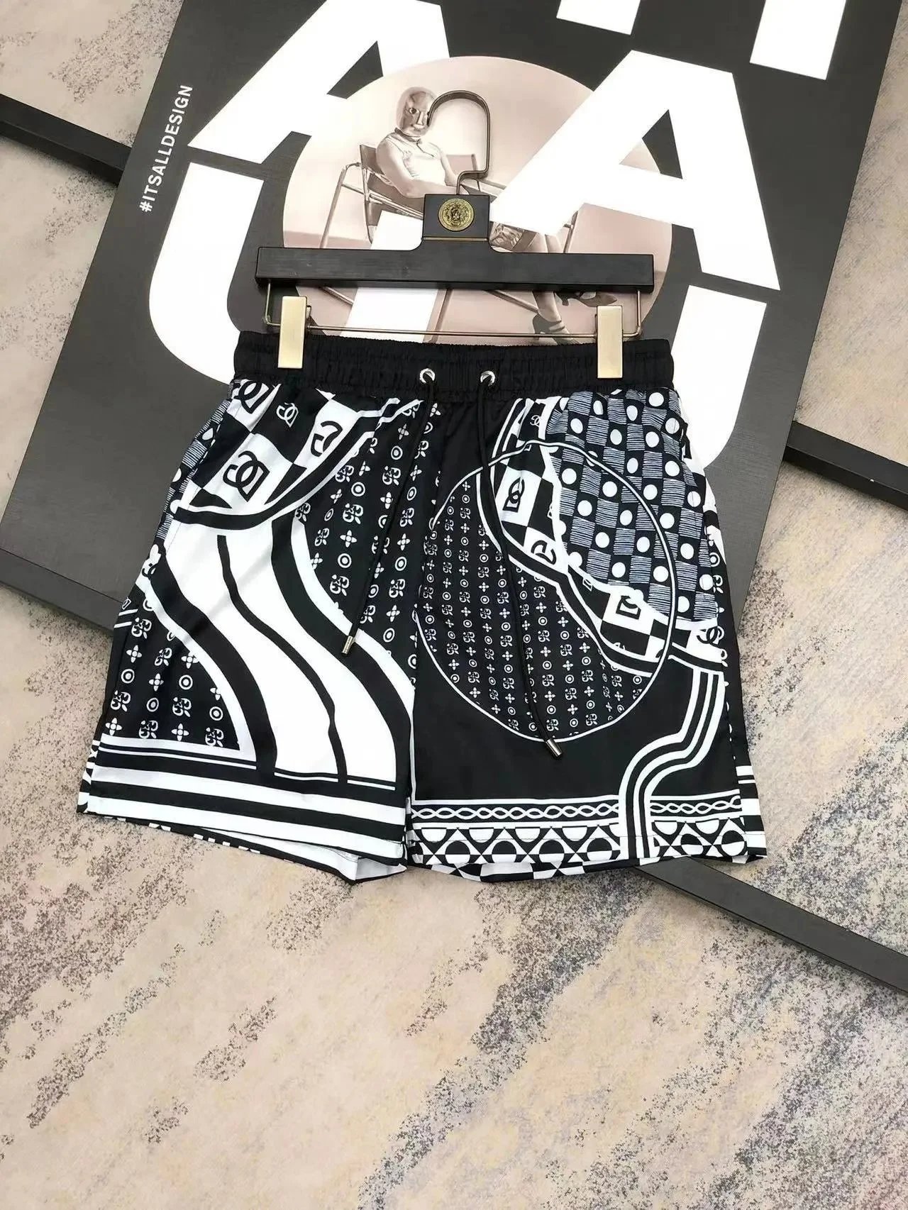 黑色 黑色
