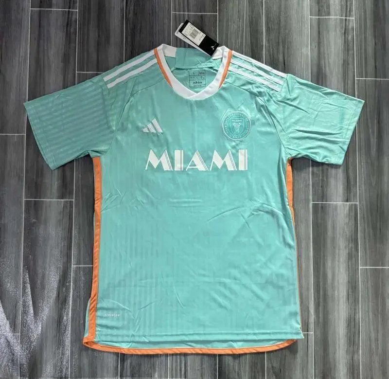 4 4
