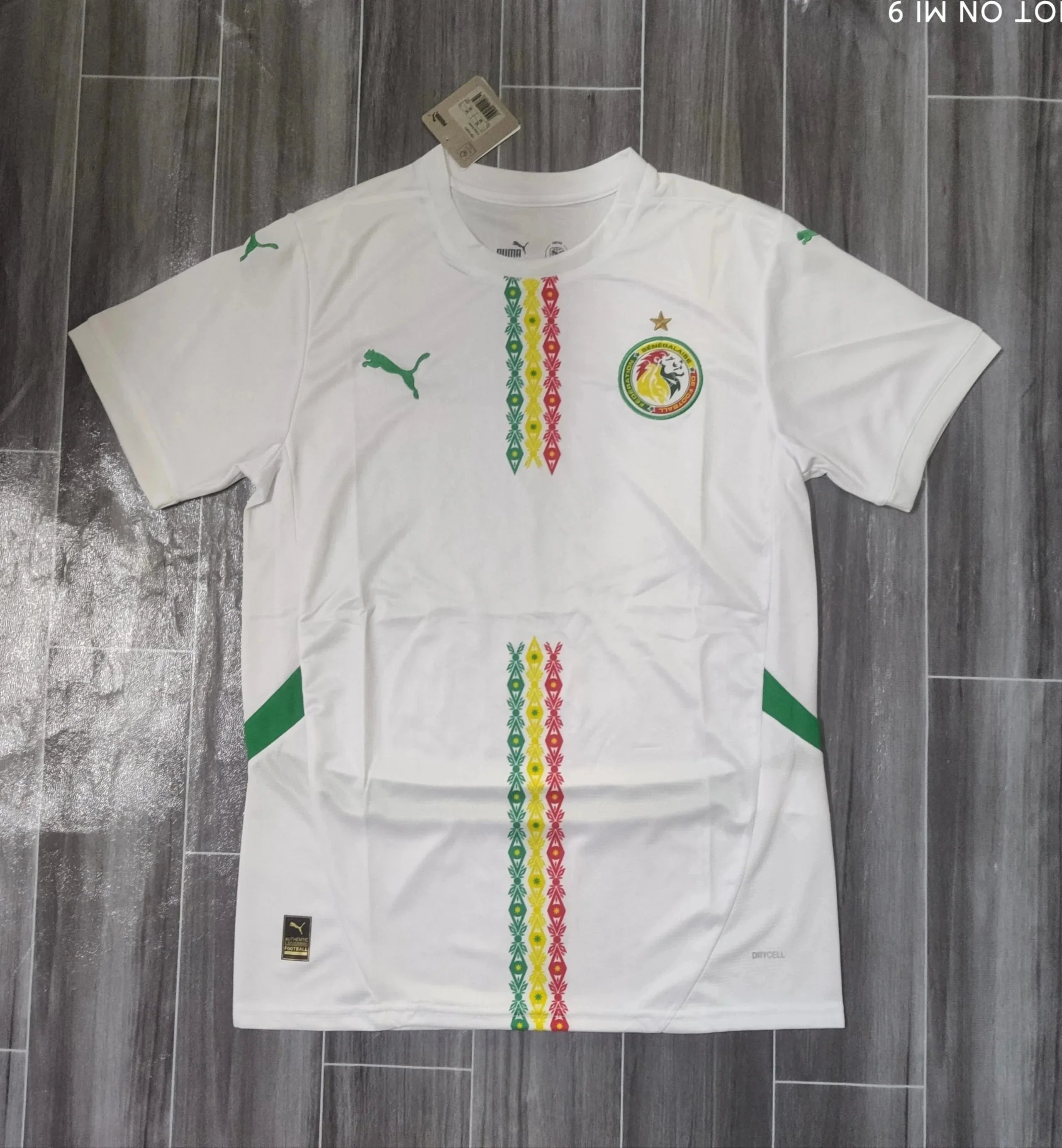 3 3