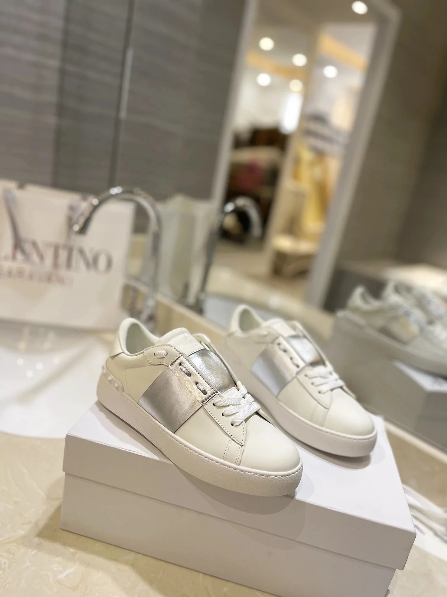 26 26