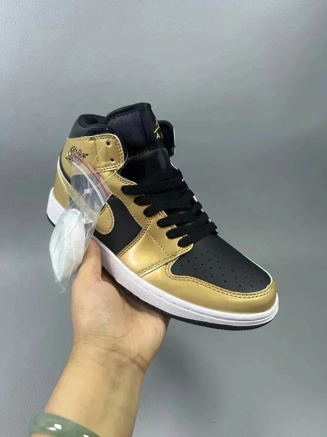 31 31