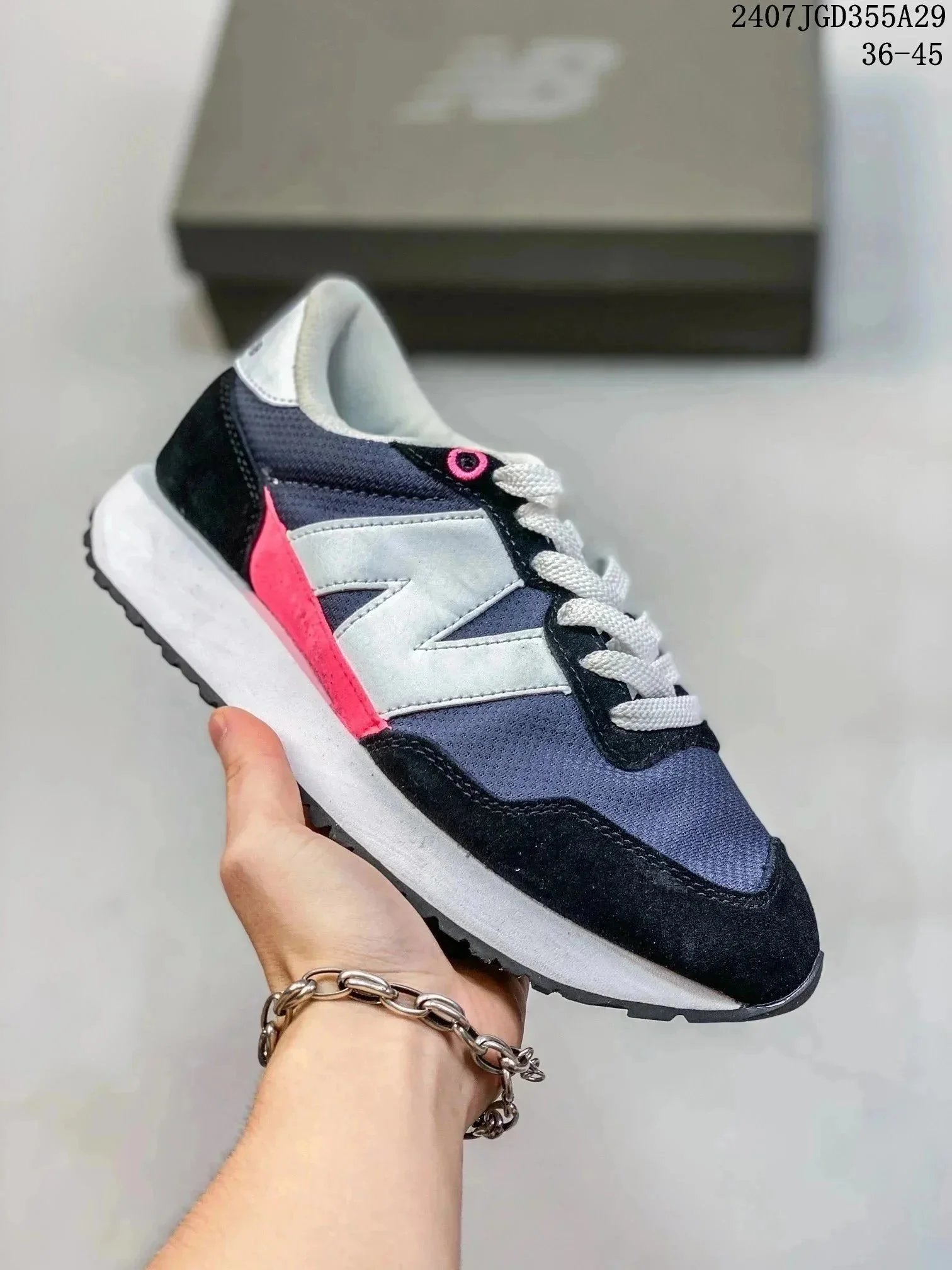 17黑色 17黑色