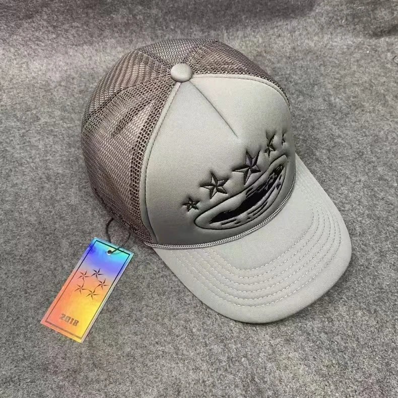灰色 灰色