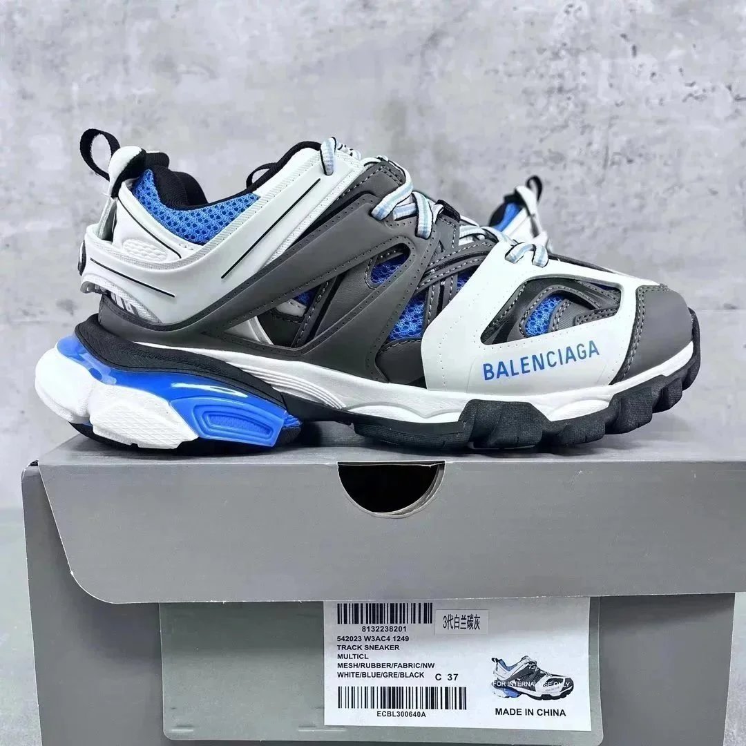 8 8