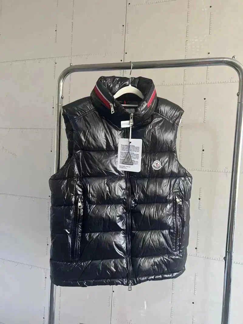 Moncler4 Moncler4