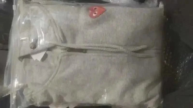 前小红心毛圈开衫灰色 前小红心毛圈开衫灰色