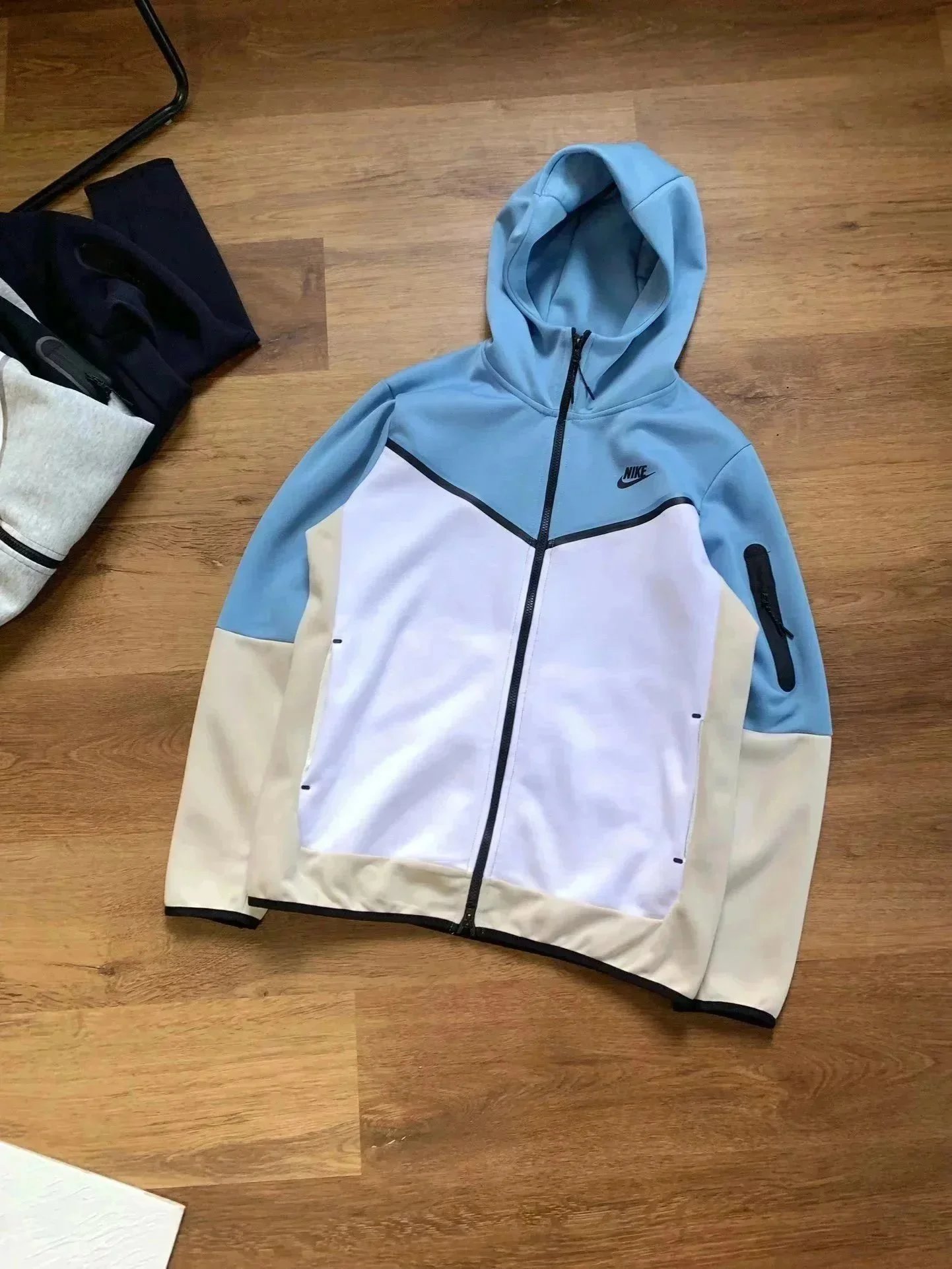 31 31