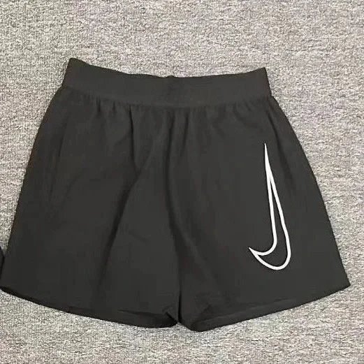 短裤1 短裤1