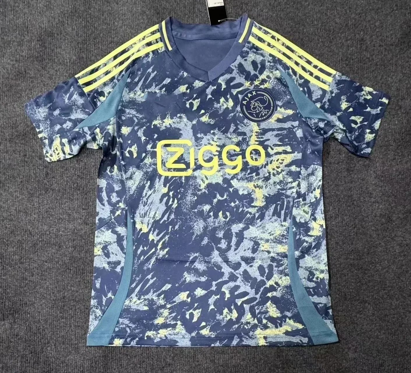 Ajax away Ajax away