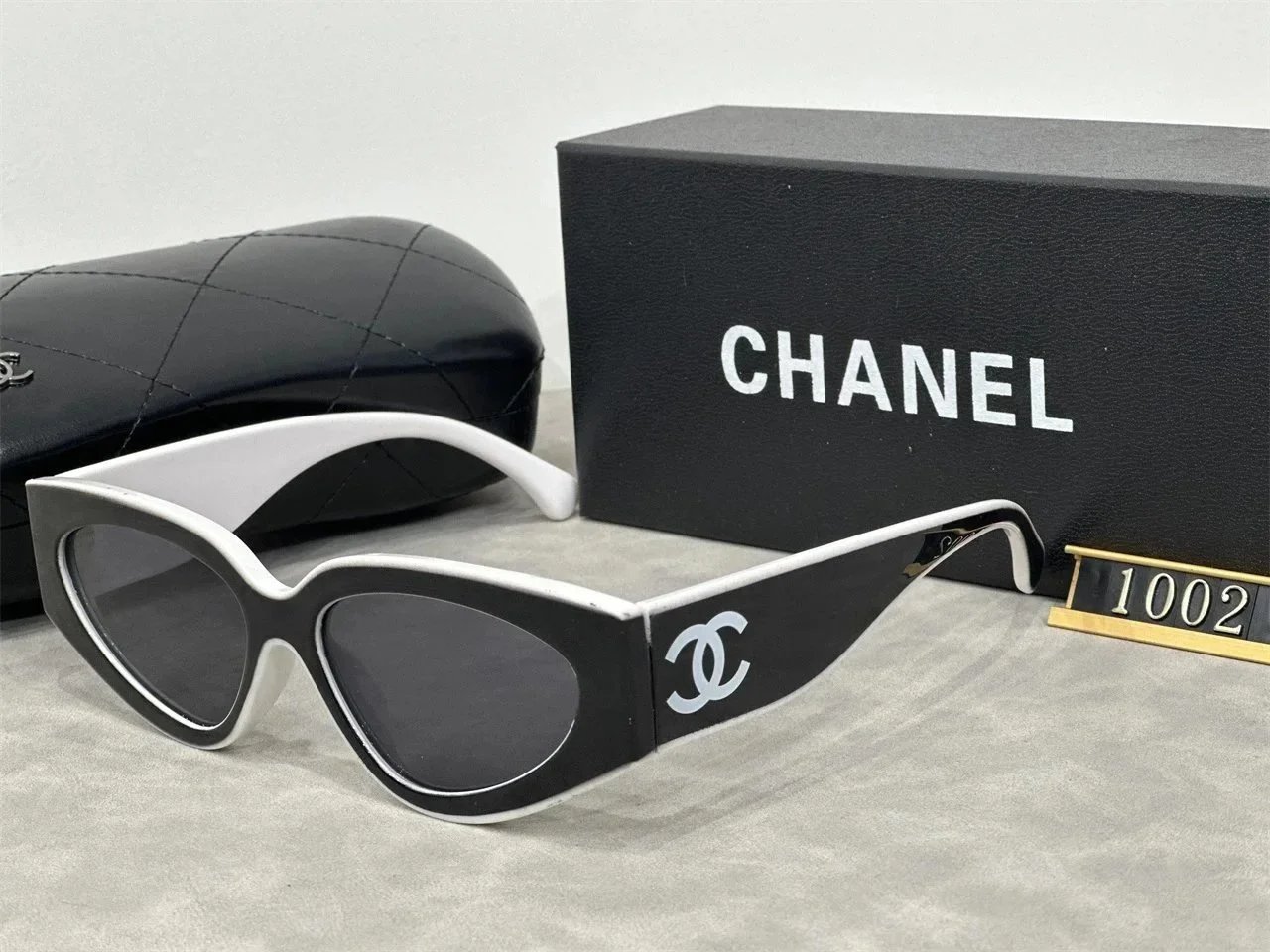 15 15