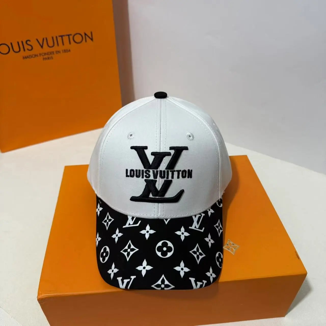 35 35