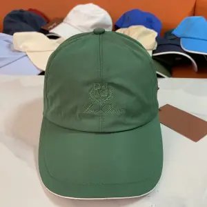 9 9