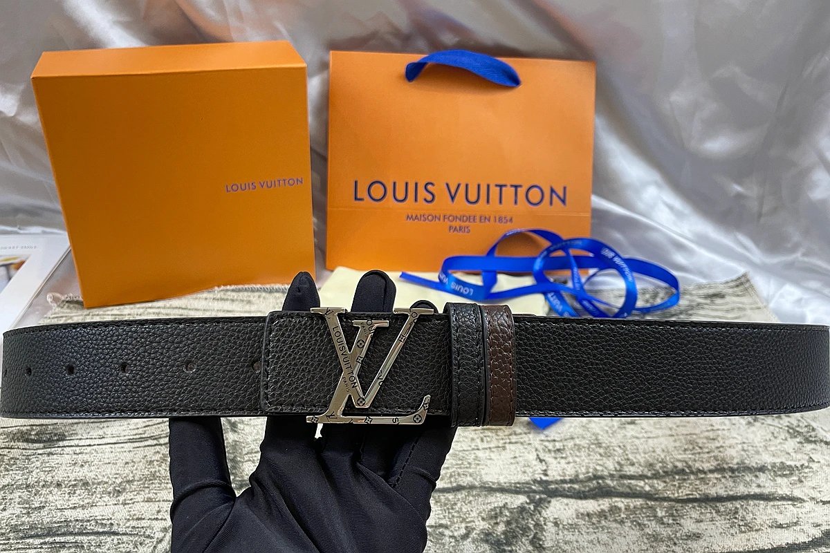 9 9