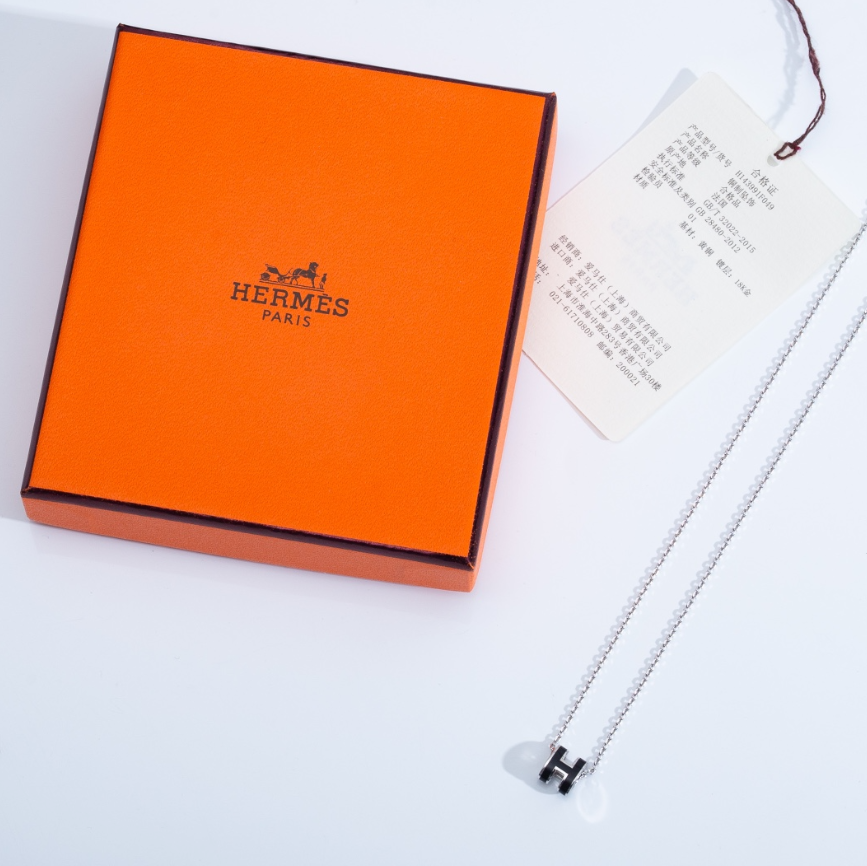 8 8