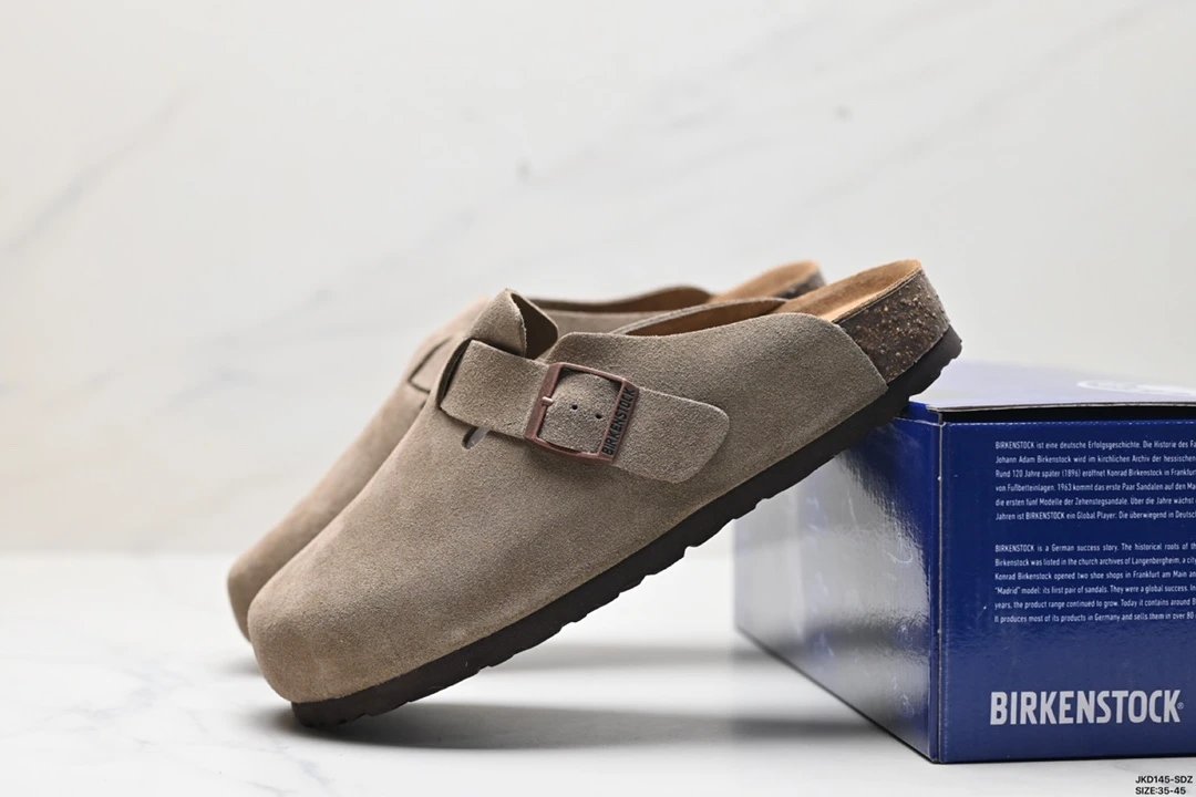 3 3