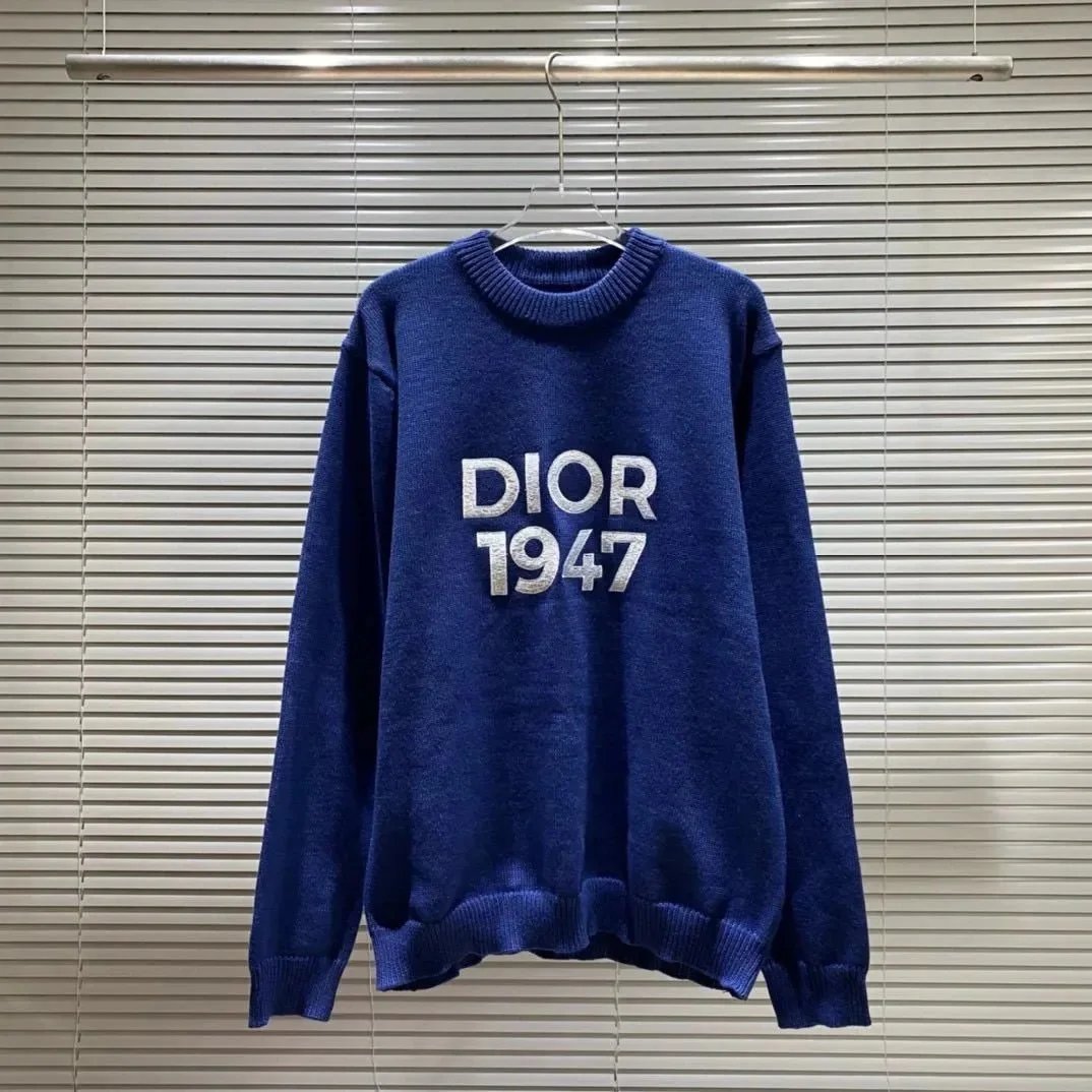 9 9