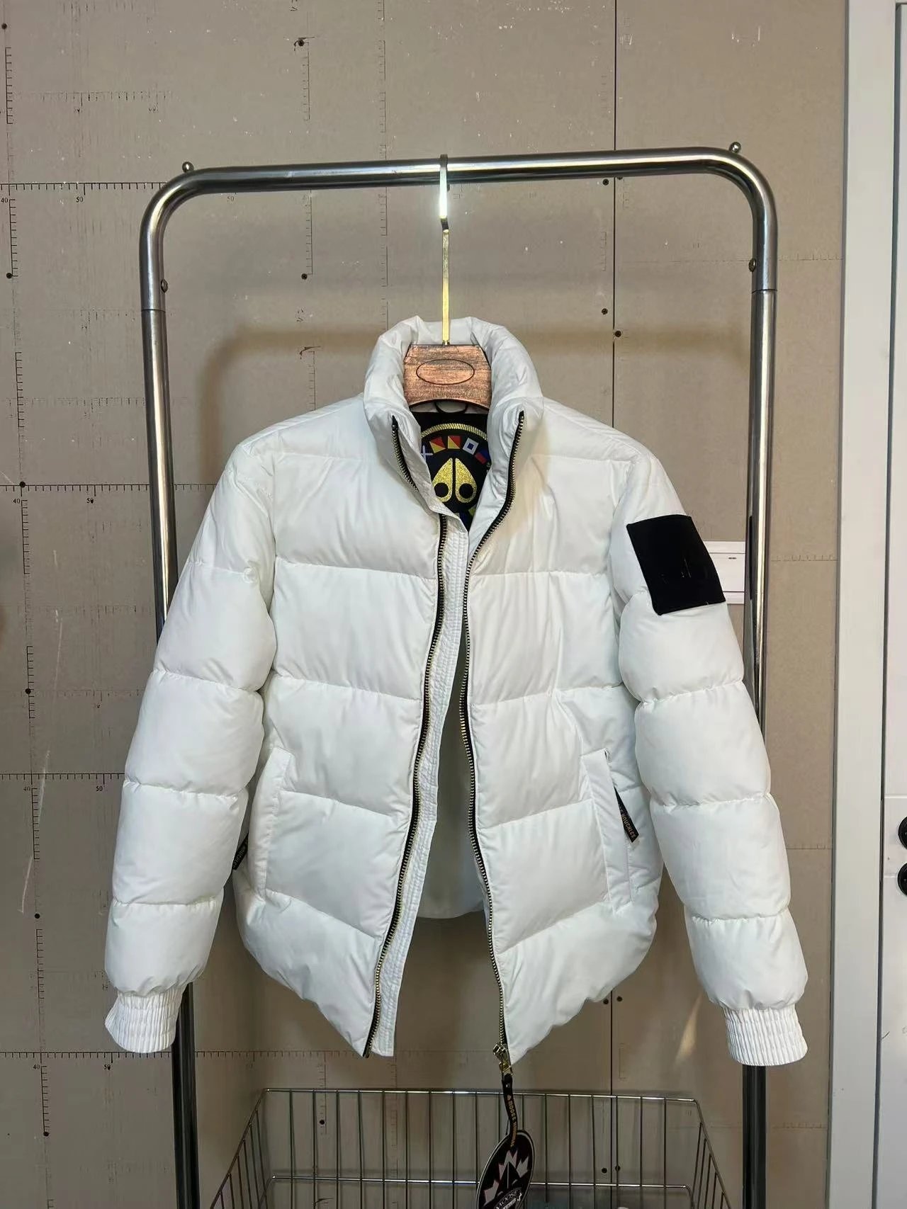 16 16