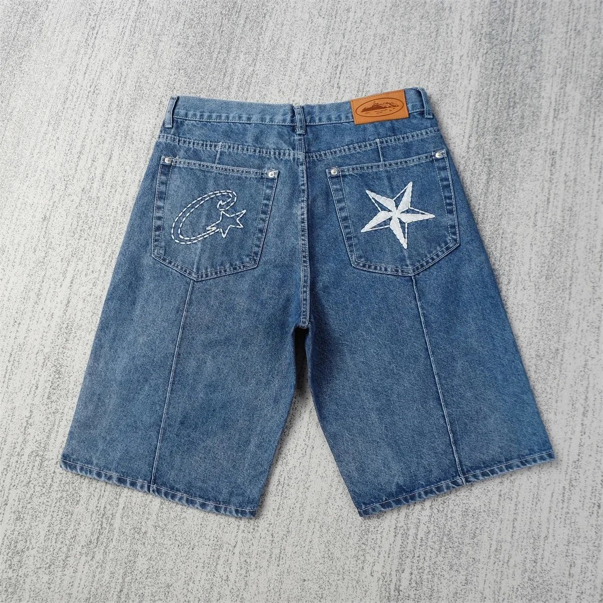 33 33