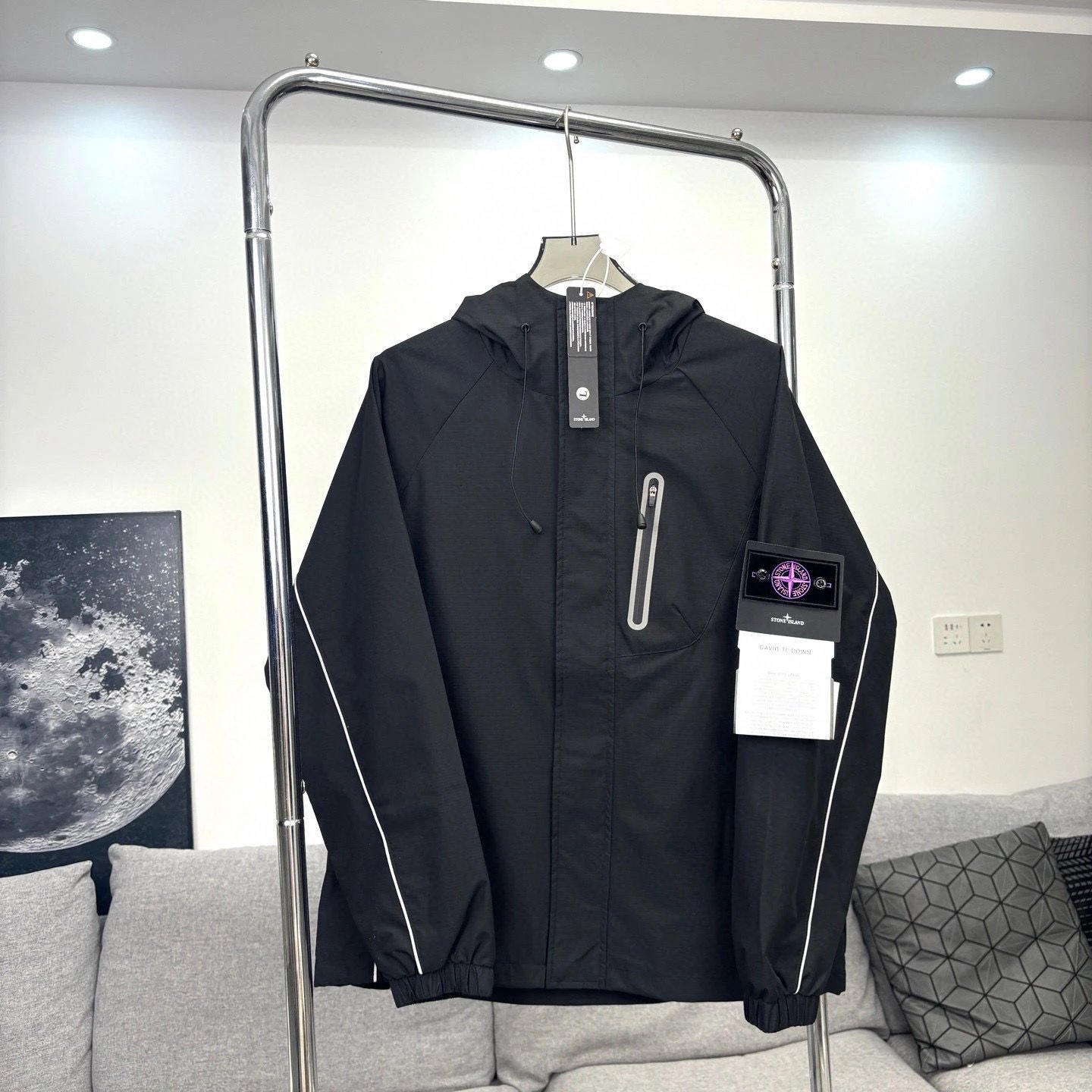 连帽反光黑 连帽反光黑