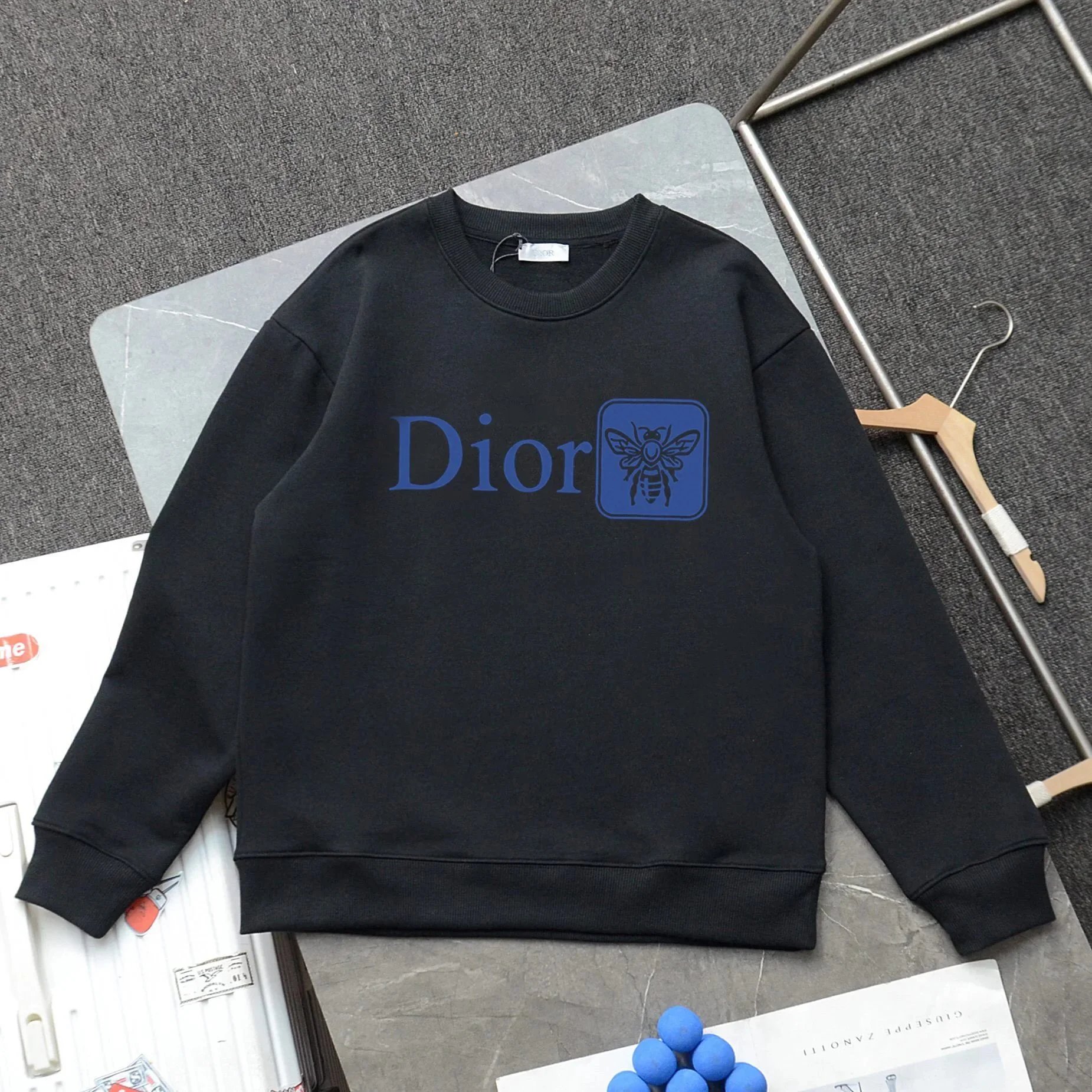 02 02