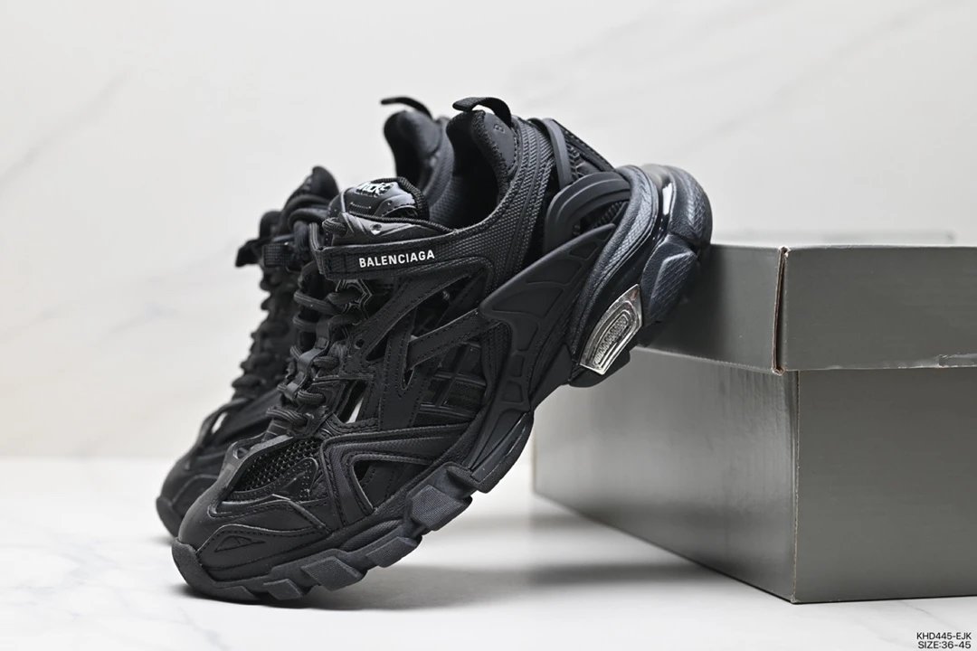 01 01