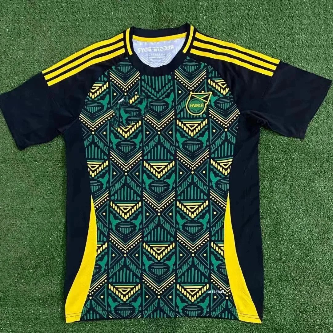 牙买加训练服黑色 牙买加训练服黑色