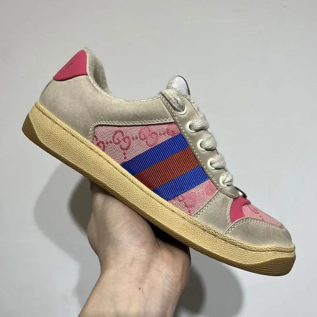 6 6