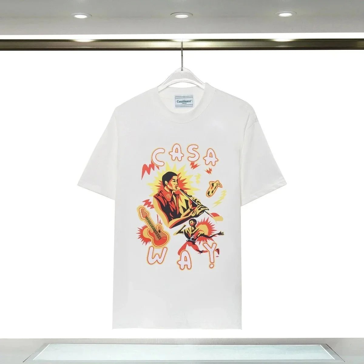 白色L 白色L