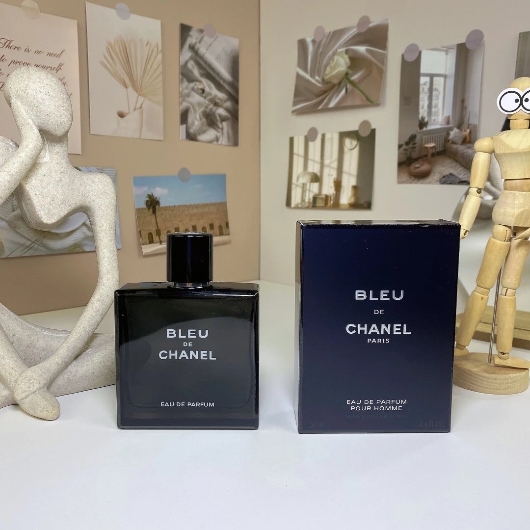 19 蔚蓝浓香水100ml 19 蔚蓝浓香水100ml