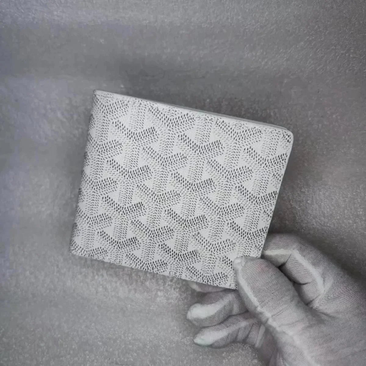 DD050185018 DD050185018