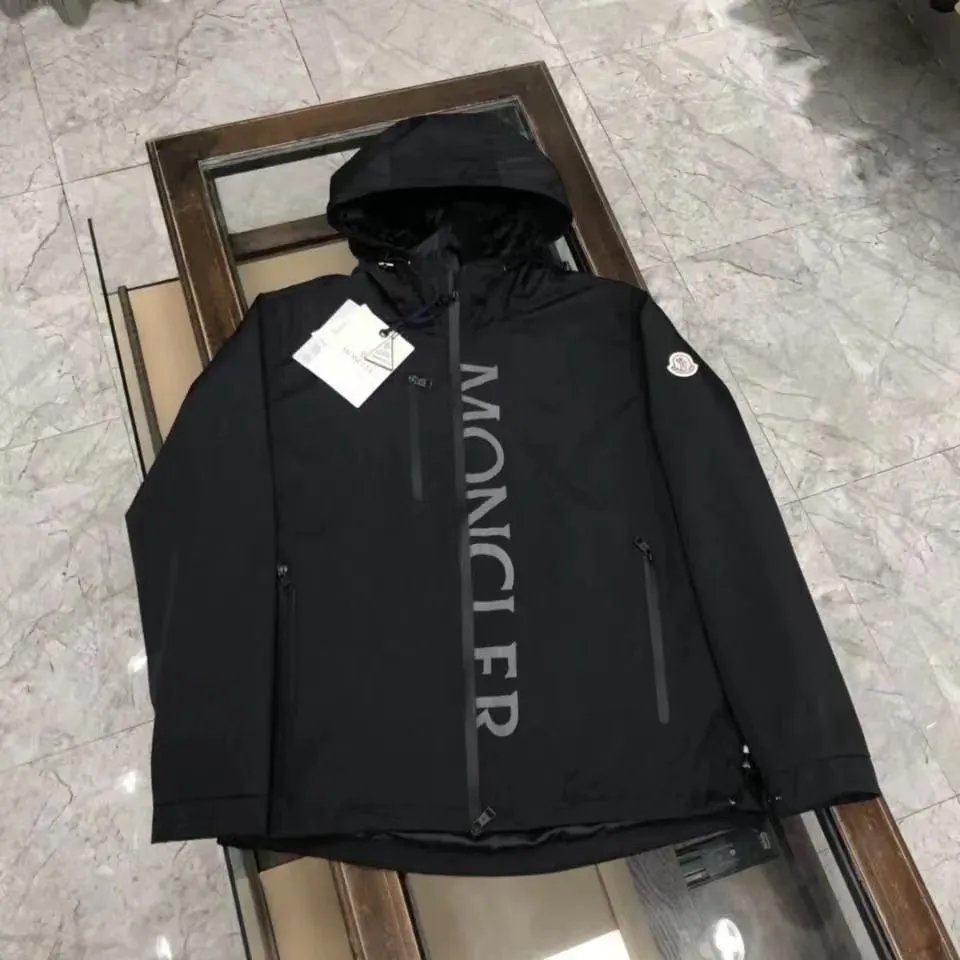 浅灰色 浅灰色