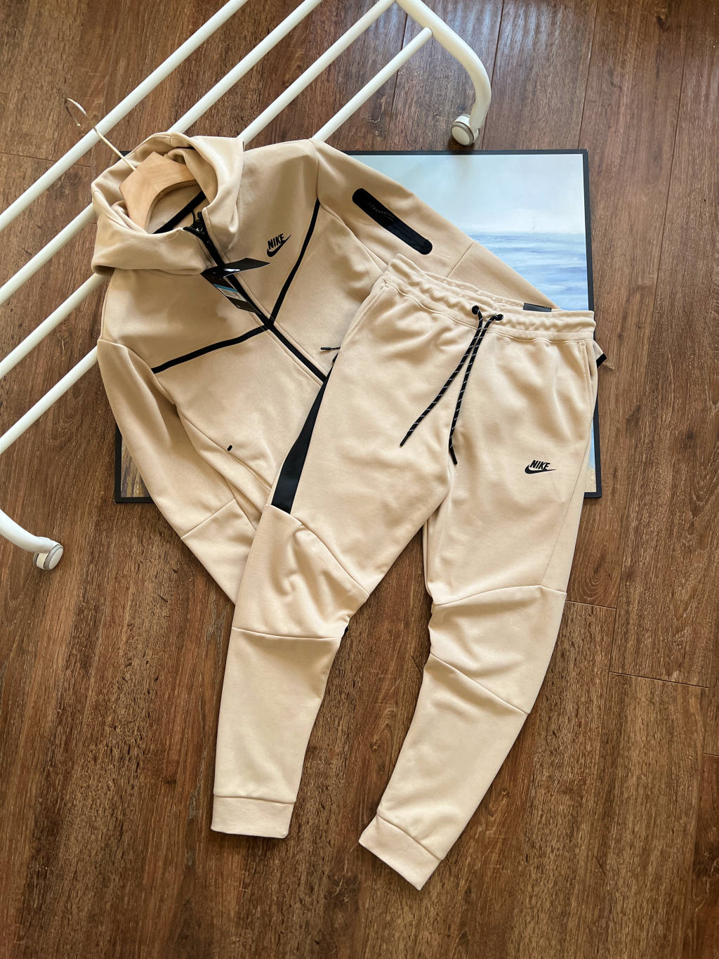 khaki