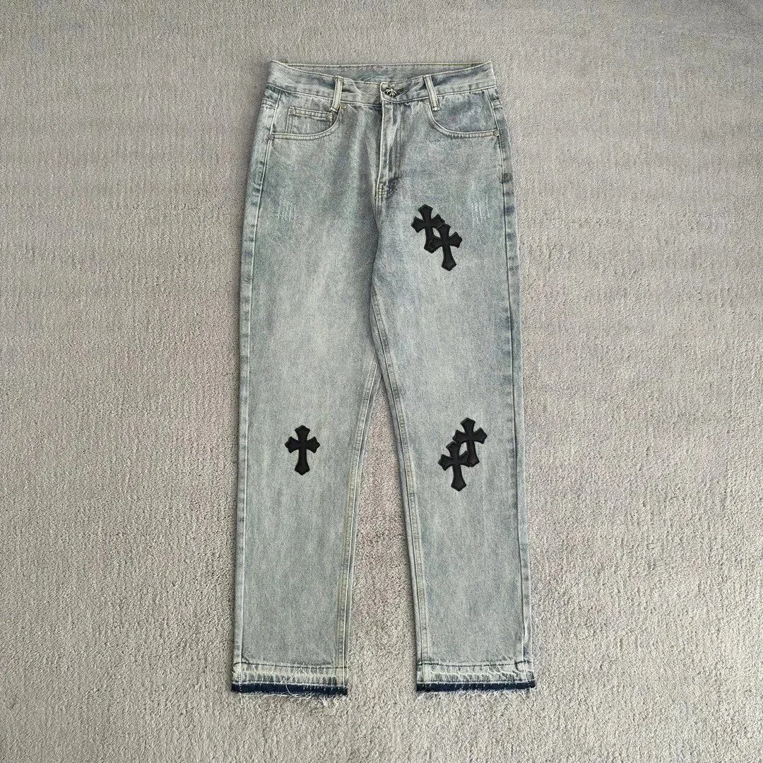 浅蓝黑皮