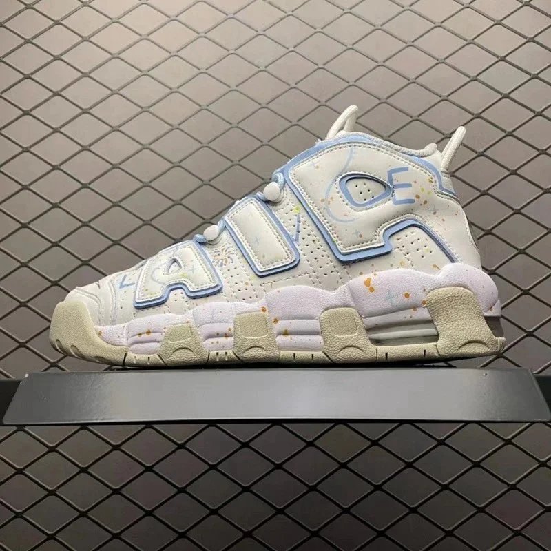 浅棕色 浅棕色