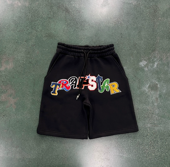 Black ts label shorts
