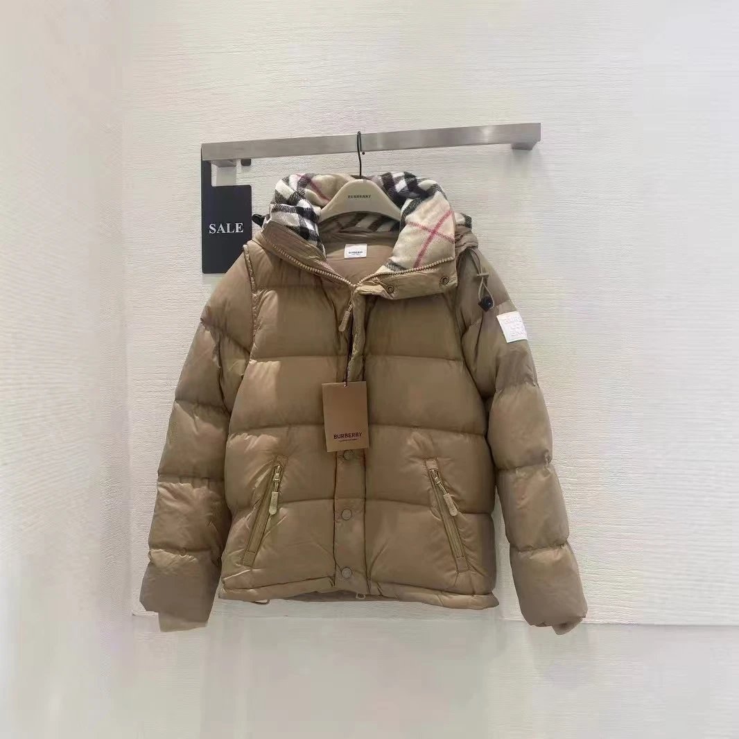 卡其色 可脱卸(白鸭绒含量85%) 卡其色 可脱卸(白鸭绒含量85%)