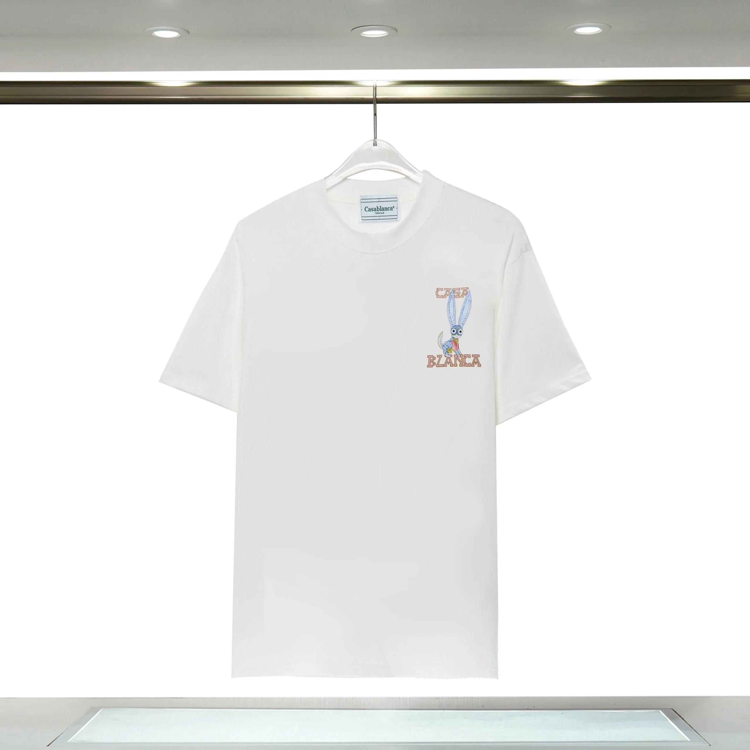 8白色 8白色