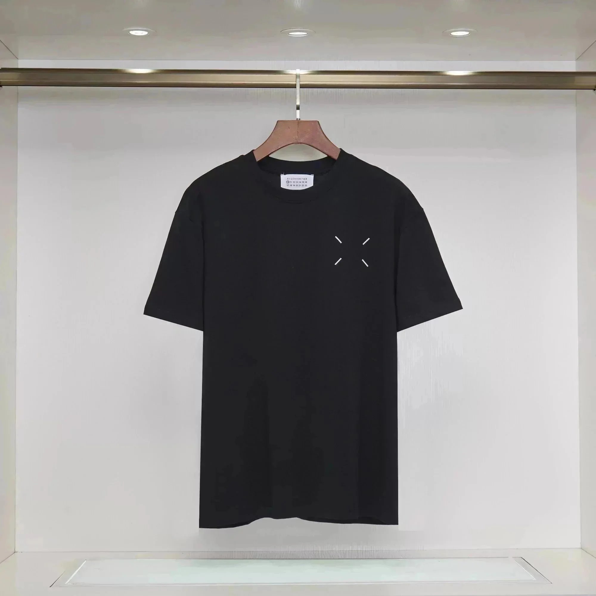 黑色极简005
