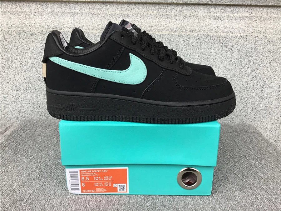 9 9