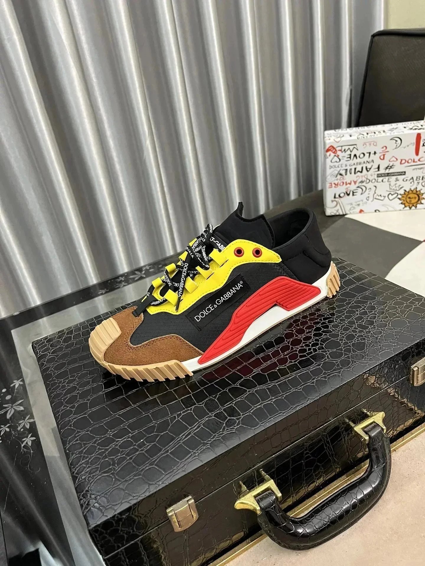34黑色005 34黑色005