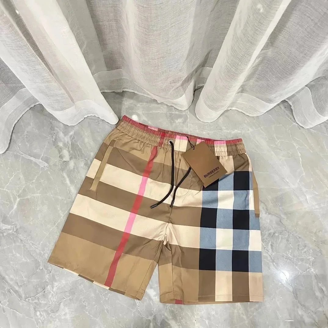 Burberry 06 Burberry 06