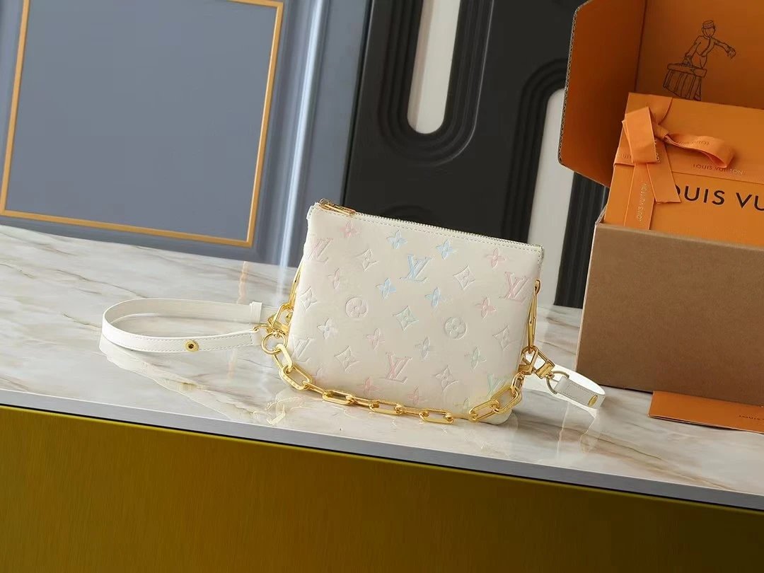 9 9