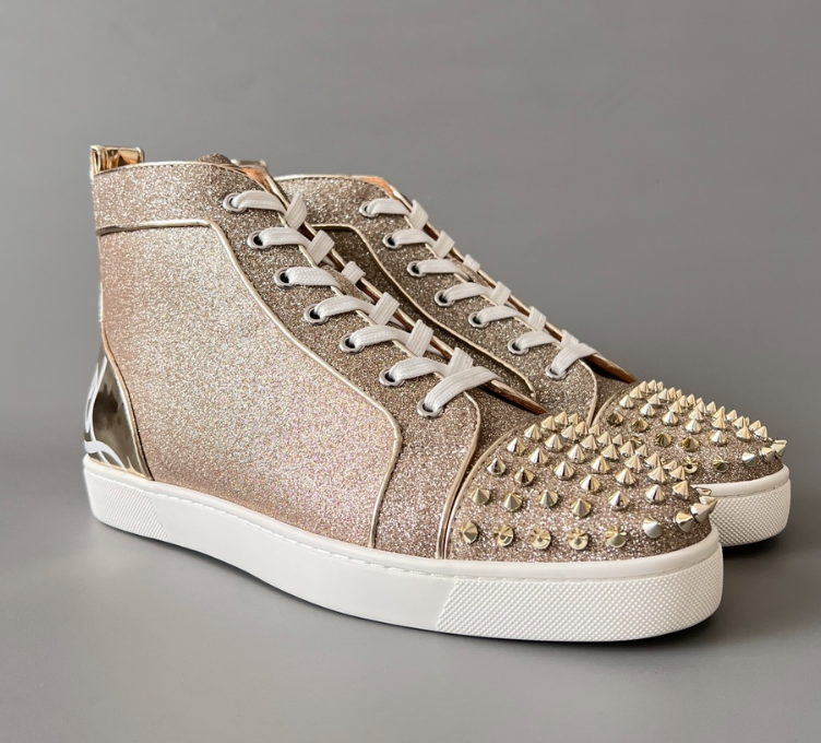 High-top 18