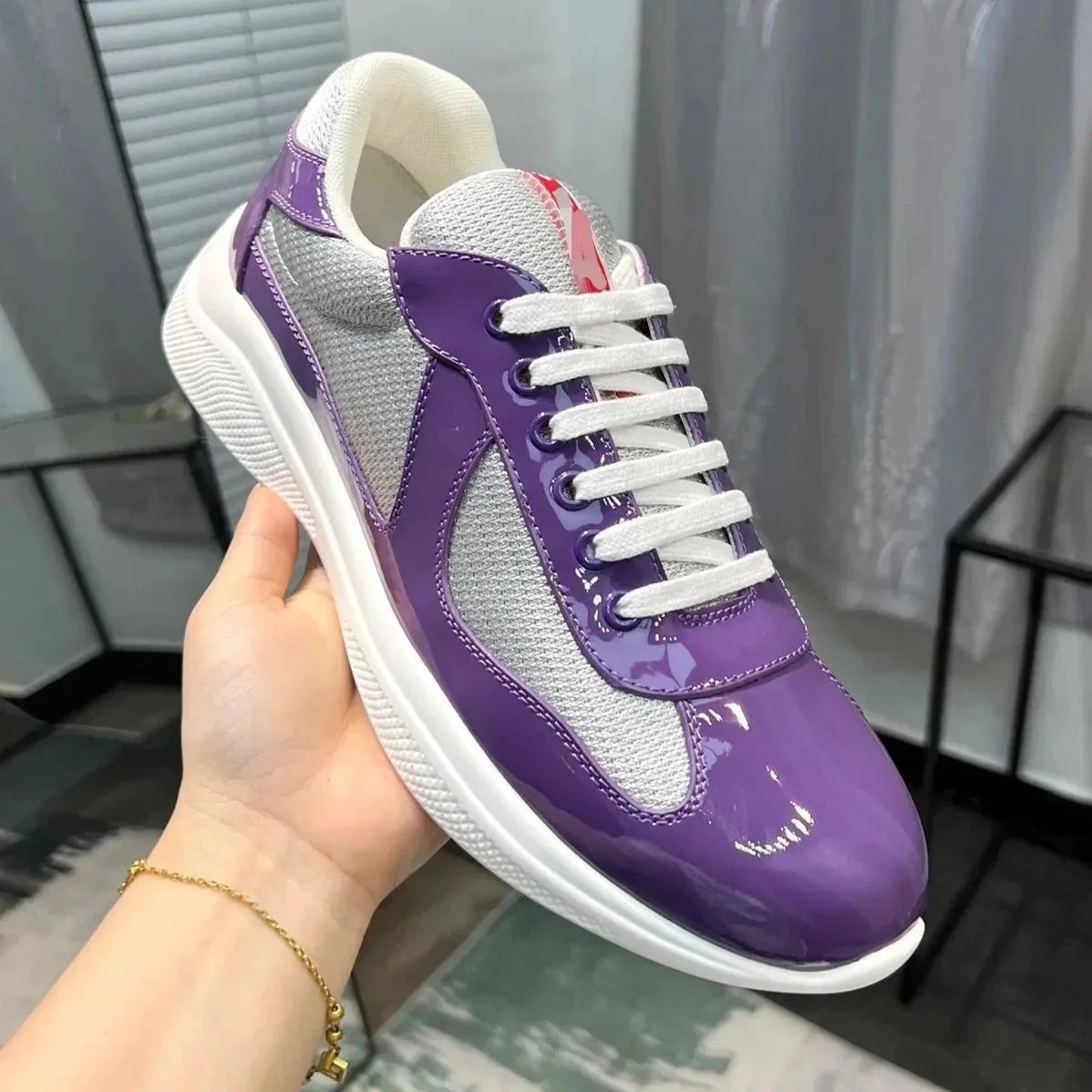 8 8